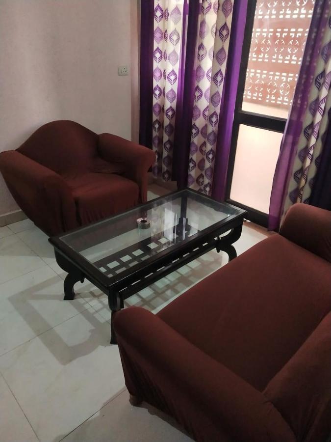 Mufis Homestay, Emerald Compound, New Palam Vihar-2 Gurgaon Exterior photo
